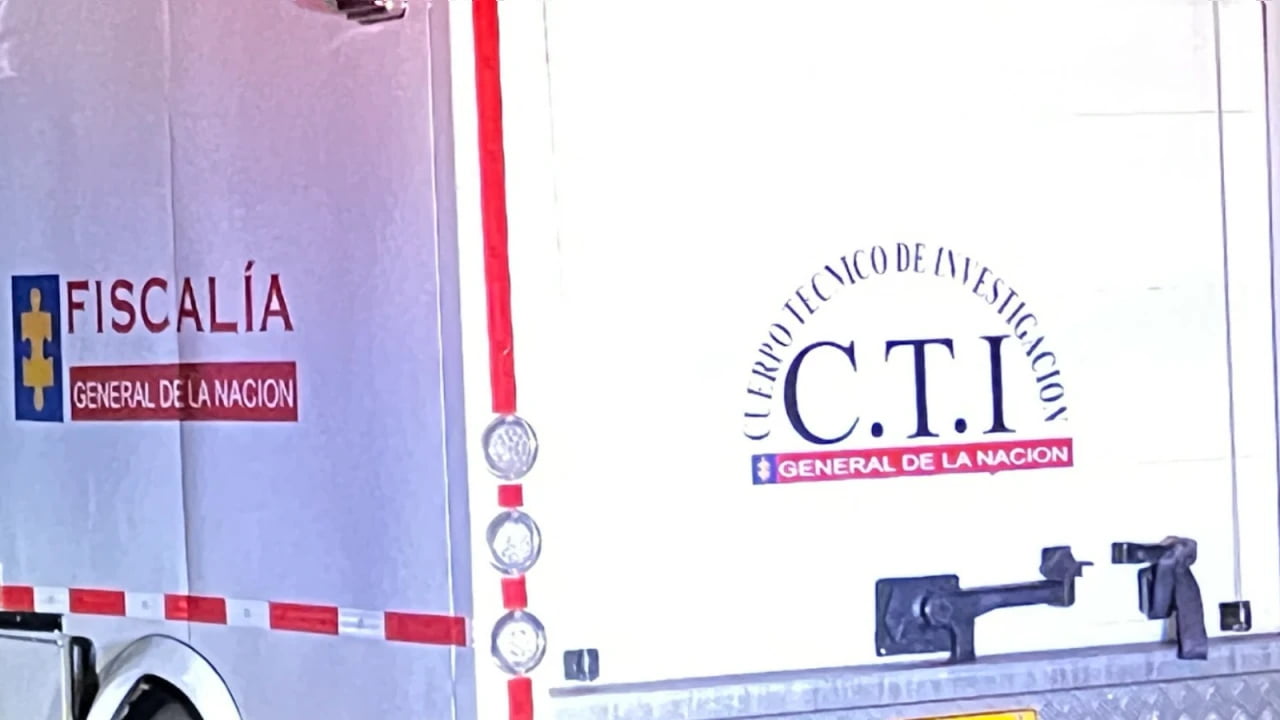 Ingresaron a una habitación y lo encontraron sin vida en Bucaramanga.