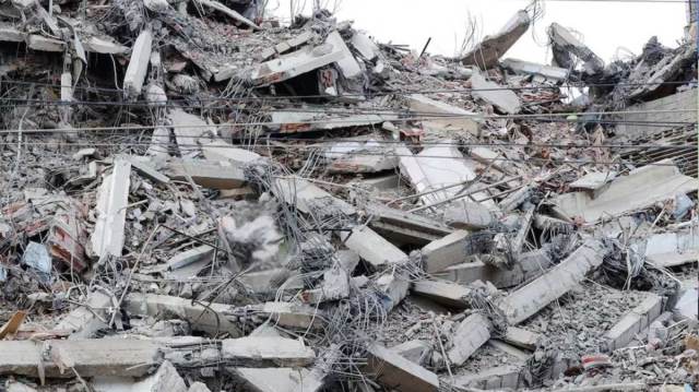 Aumenta a 273 la cifra de fallecidos tras terremoto en Colombia