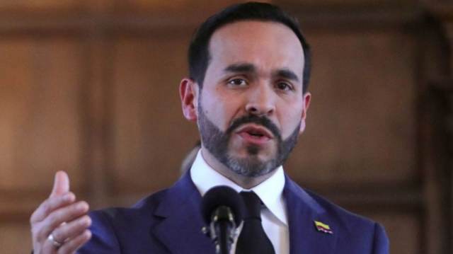 De la espriella pidió reversar aumento de la gasolina de octubre