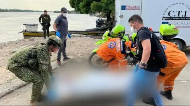 Recuperaron los cuerpos de la familia que cayeron al Río Magdalena en un ferri