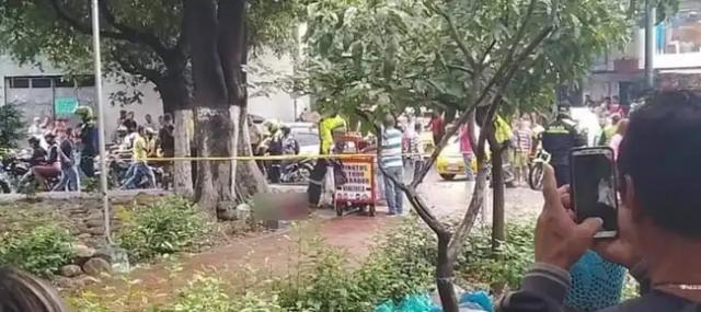 VIDEO: Una mujer muerta y al menos 4 heridos dejó atentado terrorista en el Centro de Cúcuta