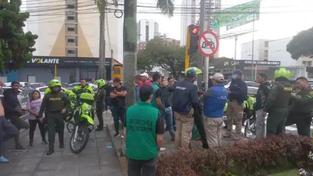 Limpiavidrios en Bucaramanga fue capturado portando un arma de fuego