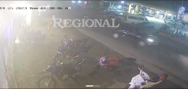 Videos: Conductor arrolló a 10 personas y se dio a la fuga en San Gil