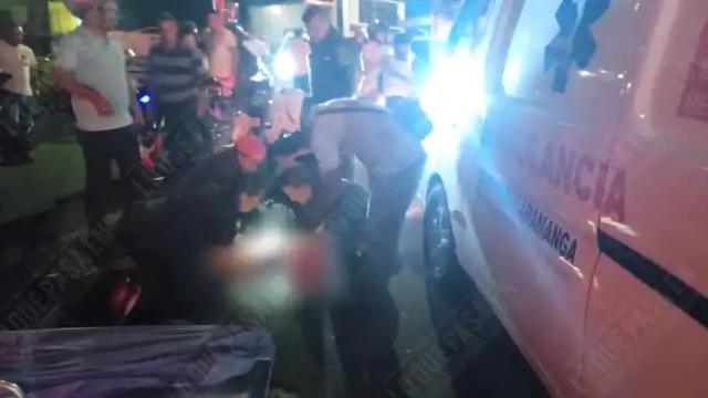 Un adulto mayor que iba como parrillero murió en accidente en Morrorico