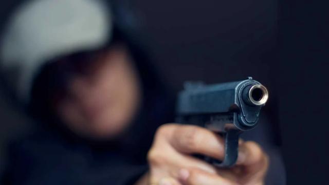 Madre e hijo víctimas de un asalto en bus de transpiedecuesta, delincuente amenazo con dispararle al bebe