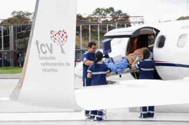 La fundación cardiovascular, el único hospital de alta complejidad con avión propio para el traslado de pacientes críticos