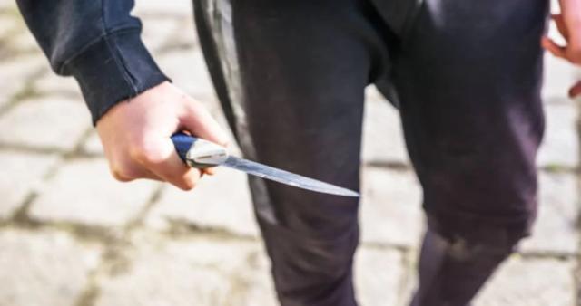 Hombre recibió cinco puñaladas en la puerta de su casa en Camino de Paz al norte de Bucaramanga