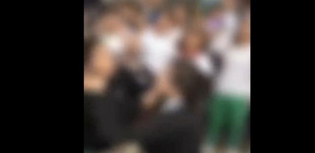 Video: Estudiantes de dos colegios de Bucaramanga protagonizaron una  riña
