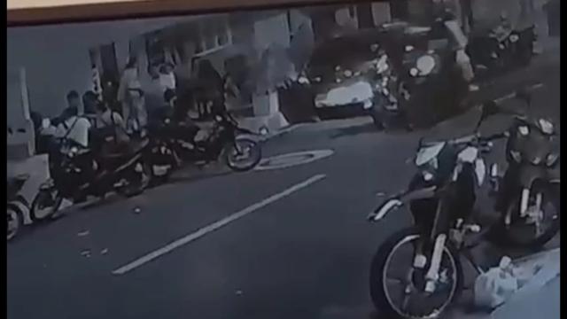 En Video: Cuatro mujeres y un hombre heridos en intento de sicarito en el barrio Bucaramanga