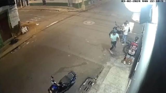 Se conoce video de seguridad del momento en el que apuñalan a Jhonatan en el Girardot
