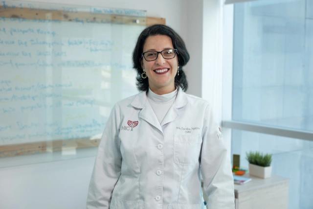 Médica colombiana hace historia al ganar premio mundial en salud digital