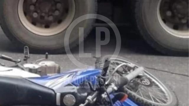 Motociclista perdió la vida en un aparatoso accidente de tránsito en la vía El Playón - San Alberto