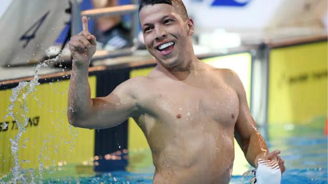 El santandereano Nelson Crispín se llevó la plata en los 200 metros combinados sm6 y dejó huella en los Paralímpicos 2024