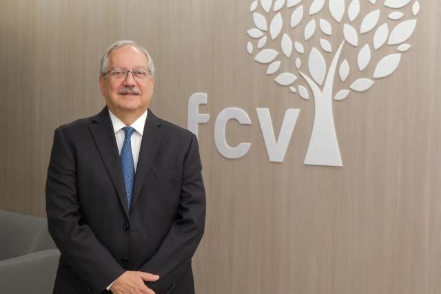 Víctor Raúl Castillo Mantilla, presidente de la FCV, entre los mejores directores médicos del mundo