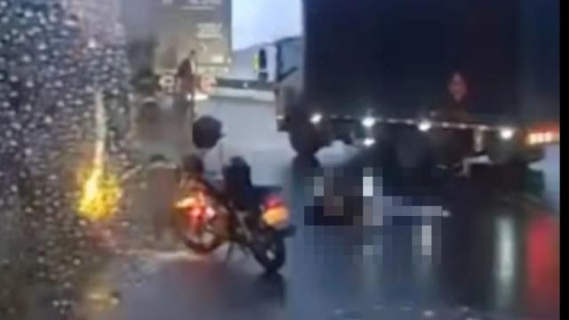 Un muerto deja accidente en la vía Bucaramanga Pamplona, la neblina y lluvia serían las causas
