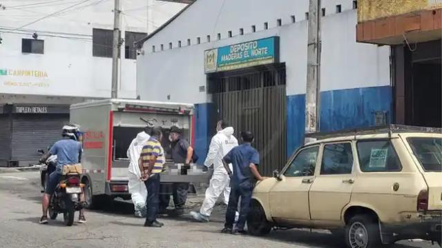 Mujer de 60 años falleció tras caída su pareja la cuidó creyendo que dormía