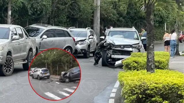 Choque en Bucaramanga dejó 4 autos dañados el conductor habría intentado huir