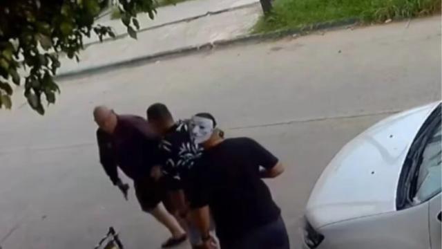 Video: Policía retirado mató a vecino en vísperas de Navidad tras discusión