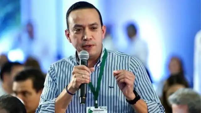 Absuelto exgobernador de Santander por contrato del call center COVID-19
