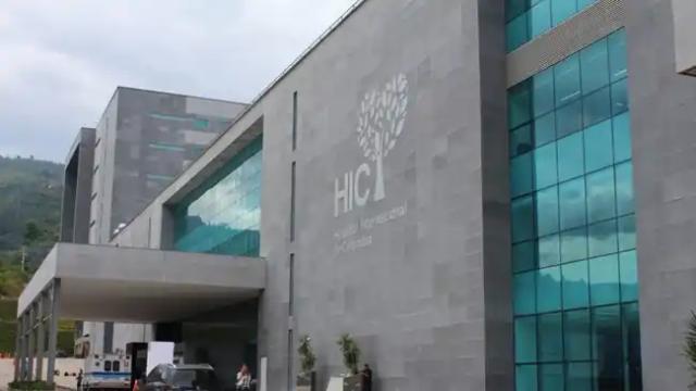 En UCI y en estado crítico permanece menor que ingirió ácido en el colegio pensando que era una bebida refrescante