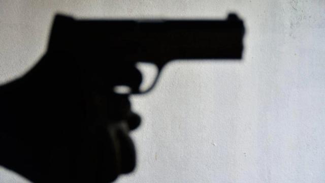 Violento ataque armado dejó dos heridos, entre ellos una mujer embarazada