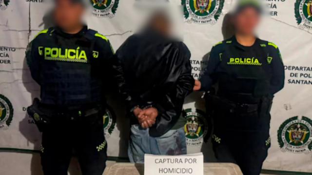Asesinan a hombre a puñaladas, el presunto homicida fue capturado a los minutos