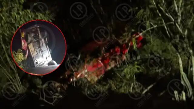 Video: Vehículo cayó a un abismo en la vía a Zapatoca, dos personas heridas