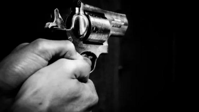 Hombre fue atacado a disparos por el ex de su pareja en el norte