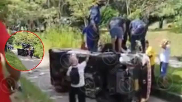 Ambulancia chocó y  terminó volcada dejando varios heridos en Piedecuesta