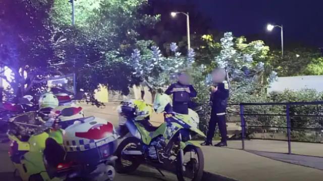 mujer asesinada y otra herida en ataque a tiros cerca del Cementerio Central