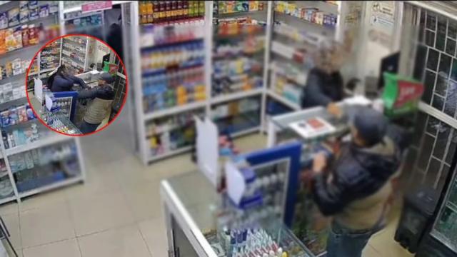 Video: Mujer enfrentó a un hombre armado que intentó cometer un hurto en una droguería.