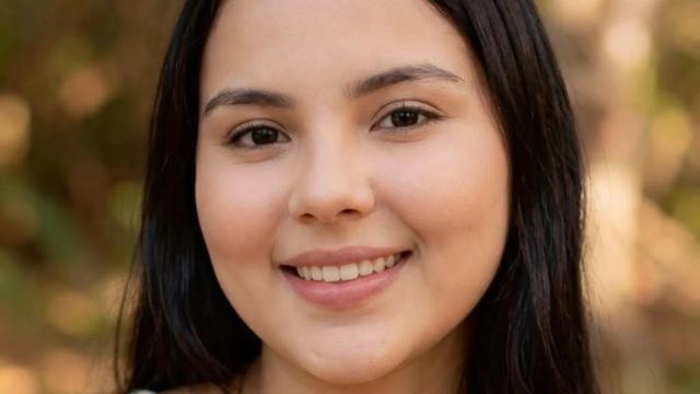 Un viaje sin retorno: joven fue asesinada lejos de su hogar.