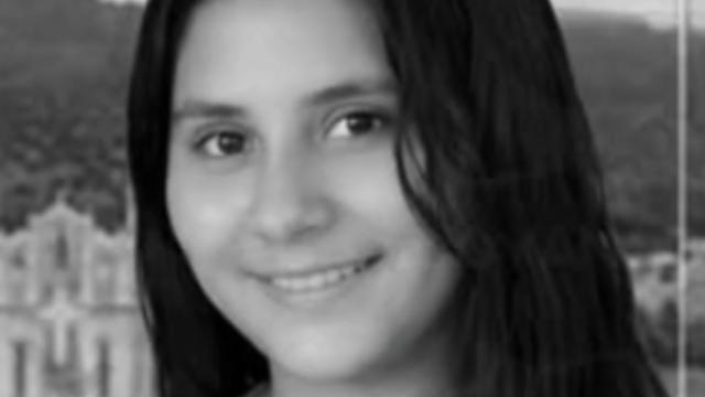 Joven madre fue atacada en su vivienda, sus hijos presenciaron el hecho.