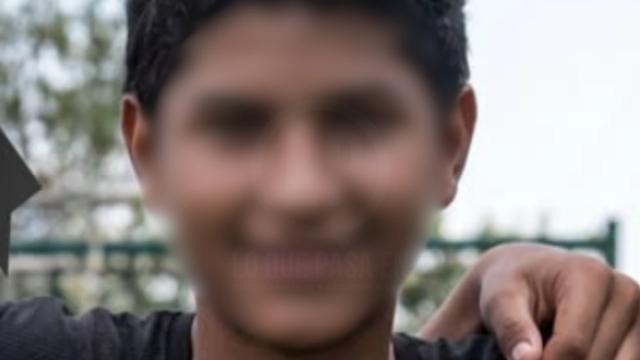 Se desplomó en plena clase de educación física y murió horas después.