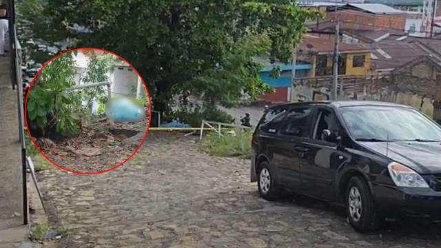 Tragedia en pleno funeral: vehículo fúnebre arrolló a varias personas y dejó una mujer muerta