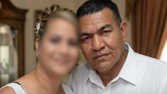 Mujer habría asesinado a su esposo mientras presuntamente intentaba defenderse.