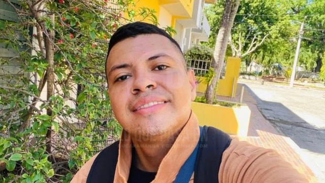 Fue a jugar fútbol en una moto prestada y al regresar lo mataron para quitársela