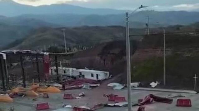 Ataque con explosivos dejó destruido el nuevo peaje de Mondomo