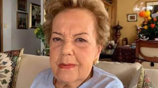 A sus 93 años murió la bumanguesa Beatriz Ardila Lülle de Beltrán.