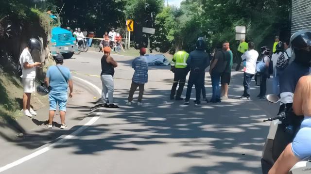 Fatal accidente en la vía a Curos deja un muerto y un herido grave.