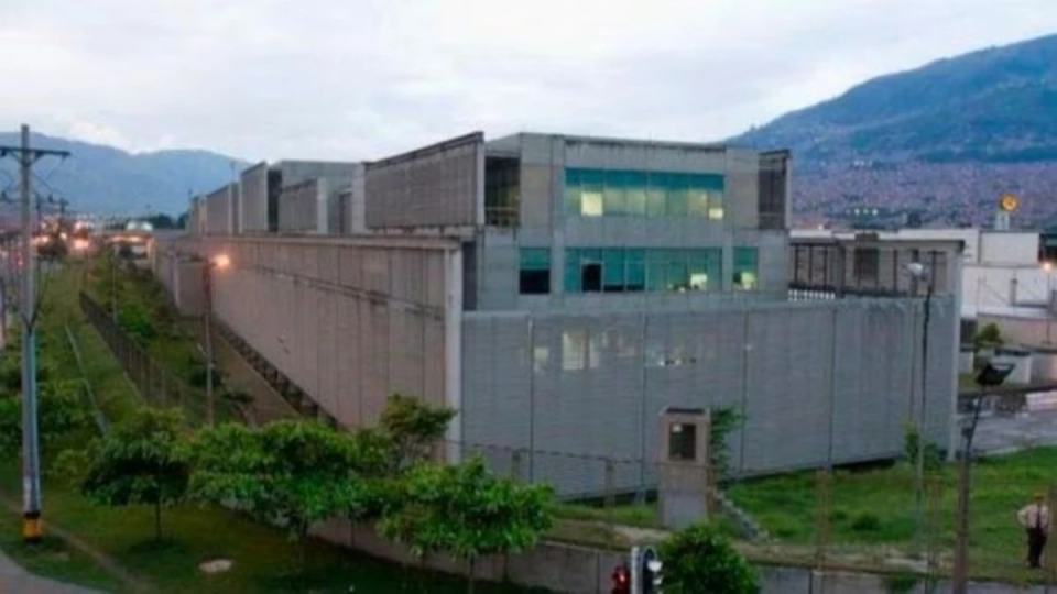 Extraditable murió tras caer del edificio de la Fiscalía en Medellín