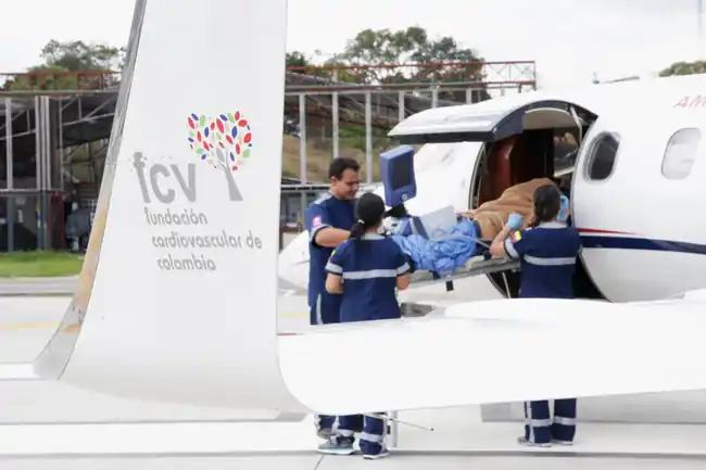 La fundación cardiovascular, el único hospital de alta complejidad con avión propio para el traslado de pacientes críticos