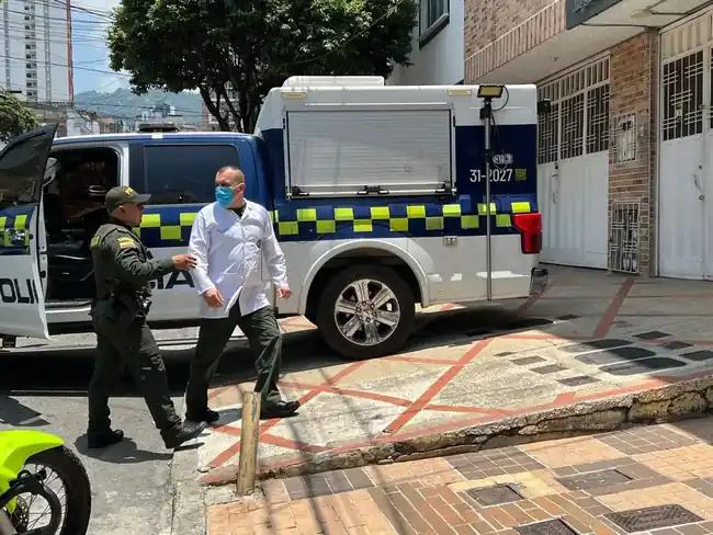 Mujer murió al recibir al menos 32 puñaladas que le propino su propio hijo en Bucaramanga