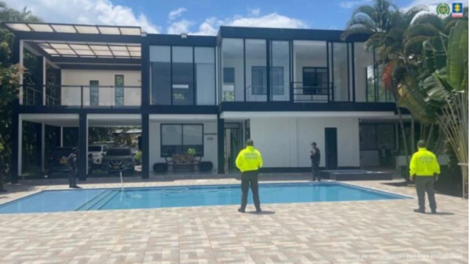 La Fiscalía confiscó millonarias propiedades en Santander, pertenecientes a alias ‘El Socio’