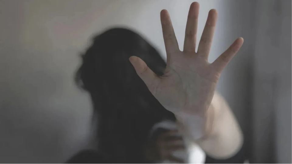Militar golpeó a su pareja hasta dejarla ciega. Fue condenado