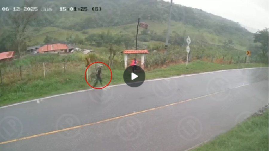 Video: Mujer embarazada fue golpeada y asaltada en vía nacional de Santander
