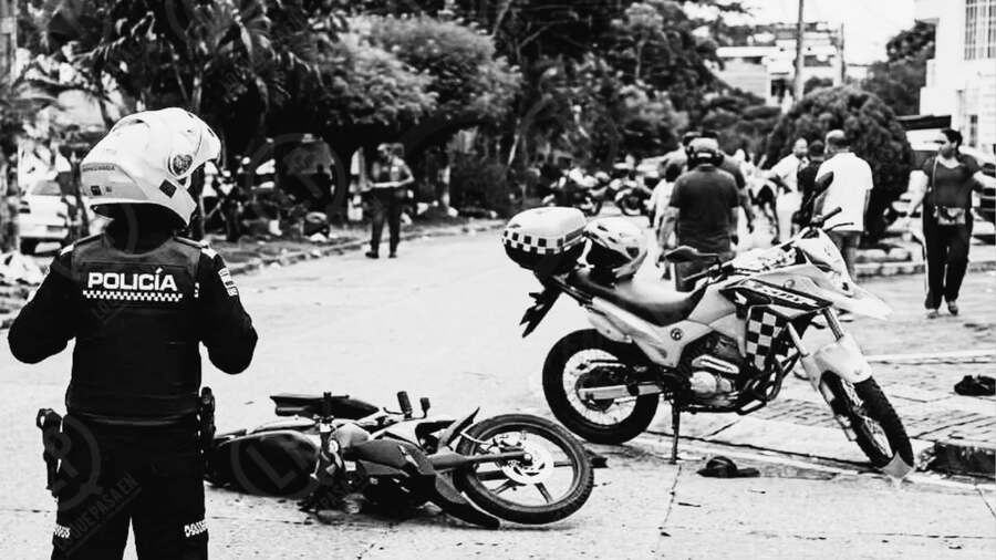 Los alcanzaron en moto y los acribillaron: dos jóvenes murieron en violento ataque.