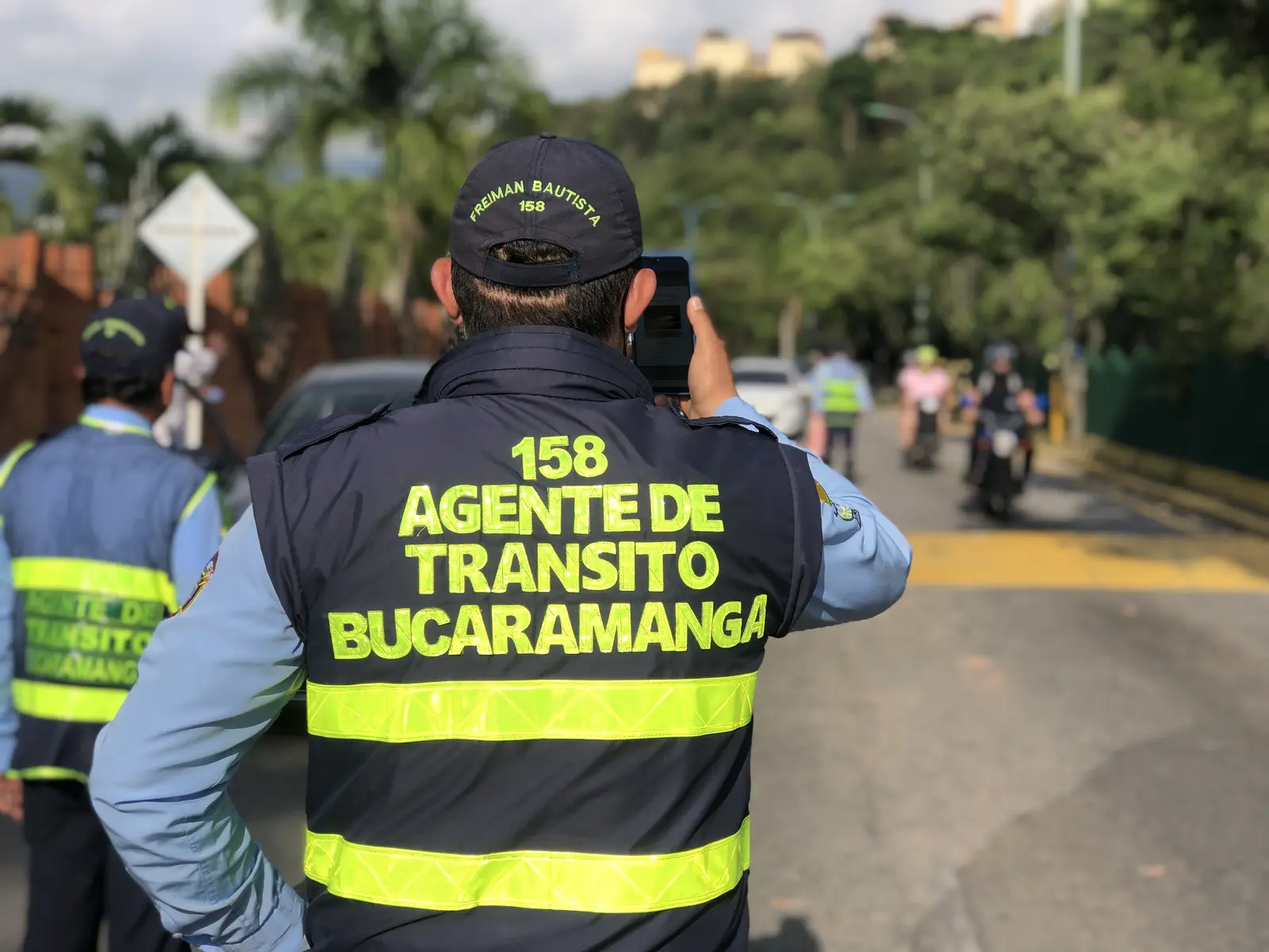 Desde hoy circulará en Bucaramanga el Ojo de la Movilidad Segura, un nuevo dispositivo de fotodetección de infractores - imagen 3