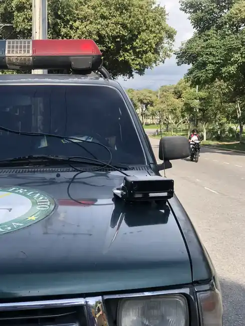 Desde hoy circulará en Bucaramanga el Ojo de la Movilidad Segura, un nuevo dispositivo de fotodetección de infractores - imagen 6