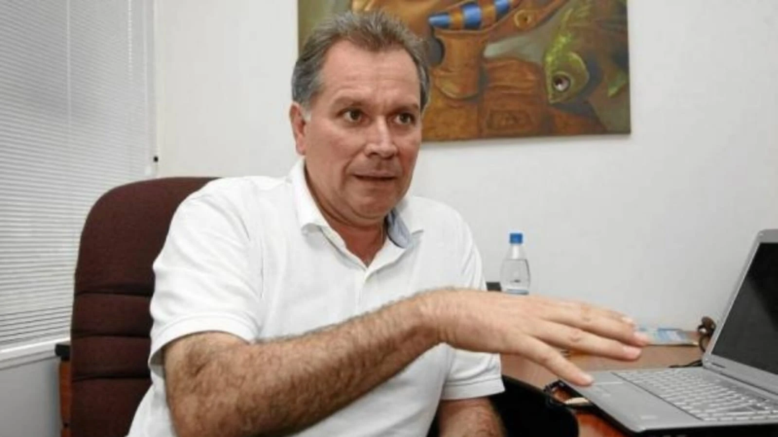 En plena audiencia, ex-alcalde de Bucaramanga golpeó a un abogado